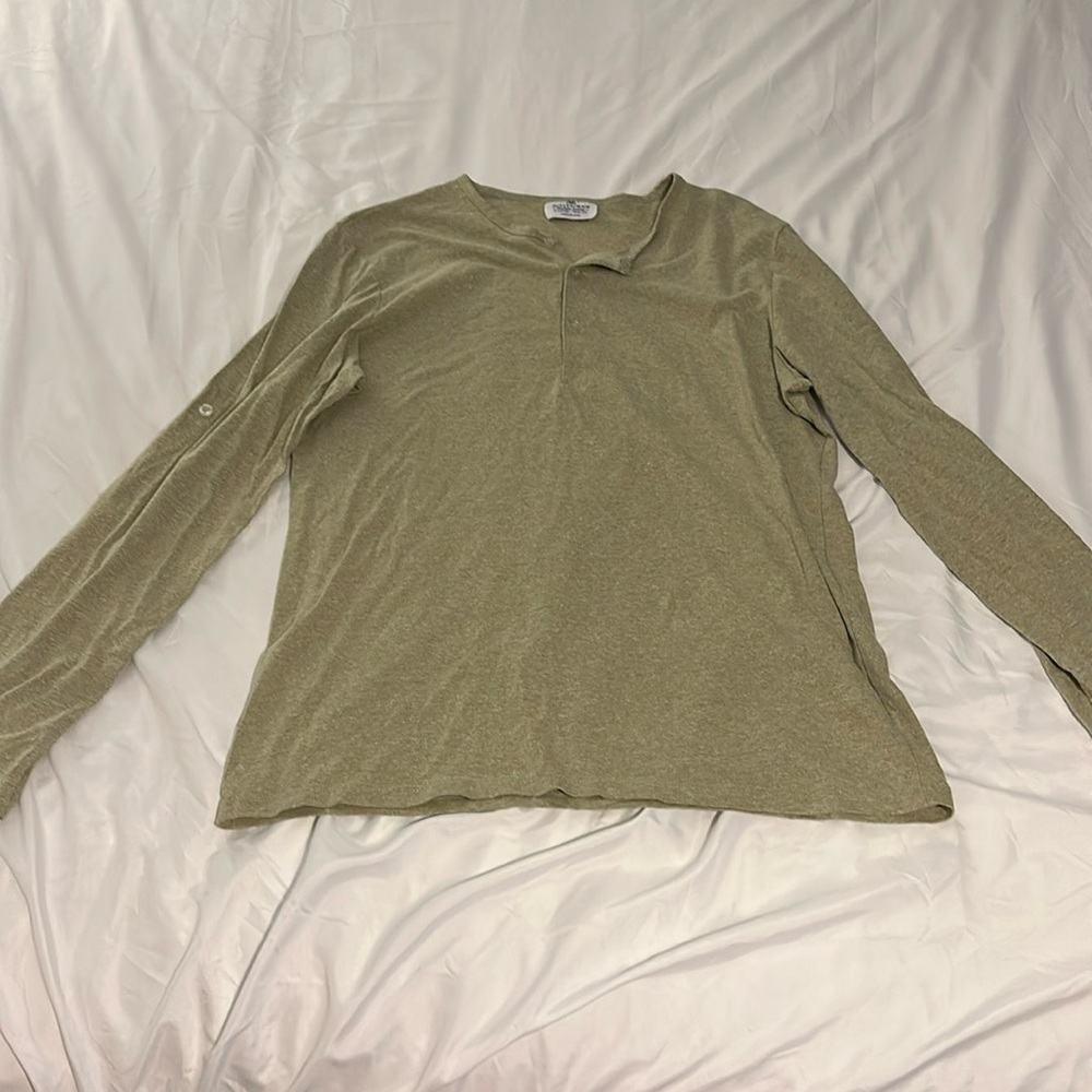 Men’s long sleeve shirt